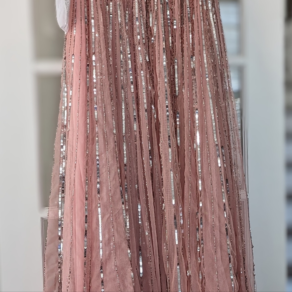 [NWT] MacDuggal STRIPE SEQUIN V-NECK GOWN SIZE 10 - Picture 7 of 10